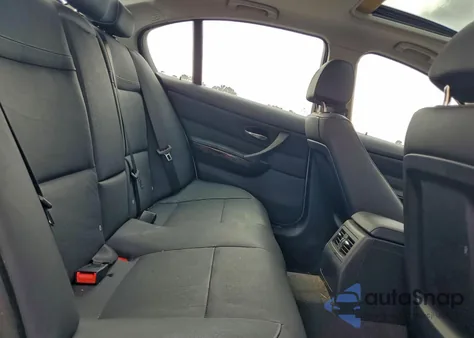 2010 BMW 328 Xi Sulev из США, поврежденный, VIN WBAPK5C59AA649950